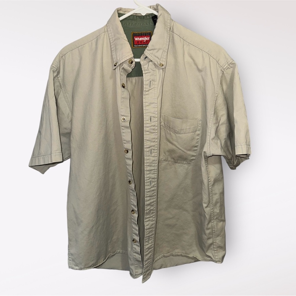 Wrangler Men's Beige Short Sleeve Button Up Shirt Large